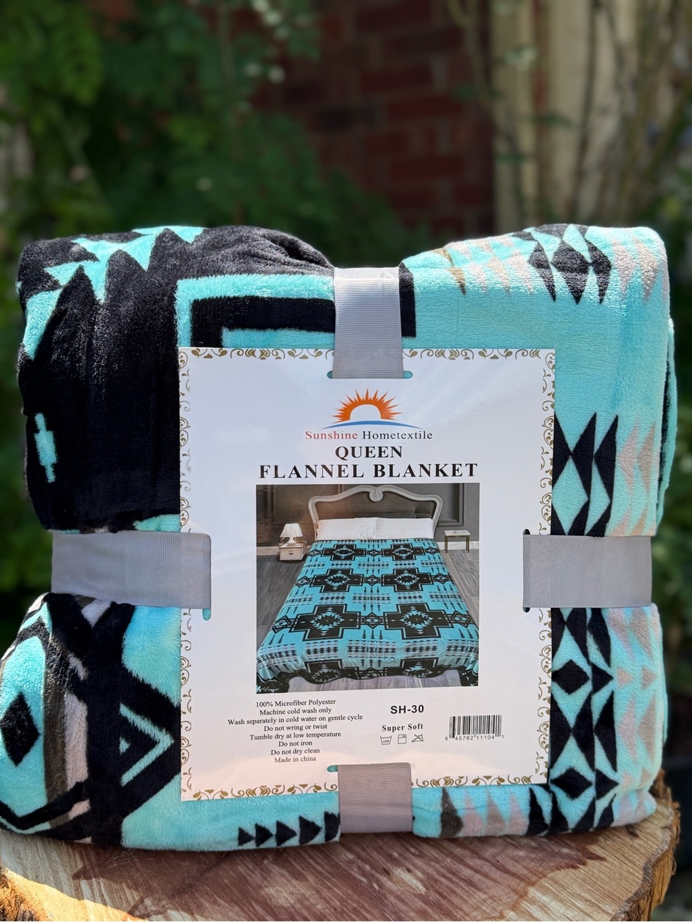 Brand New flannel super soft queen blanket Aztec print sofa bed kids and adult